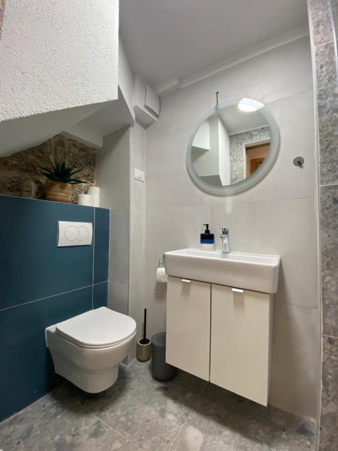 House Malena - Rooms Vis Eksteriør billede